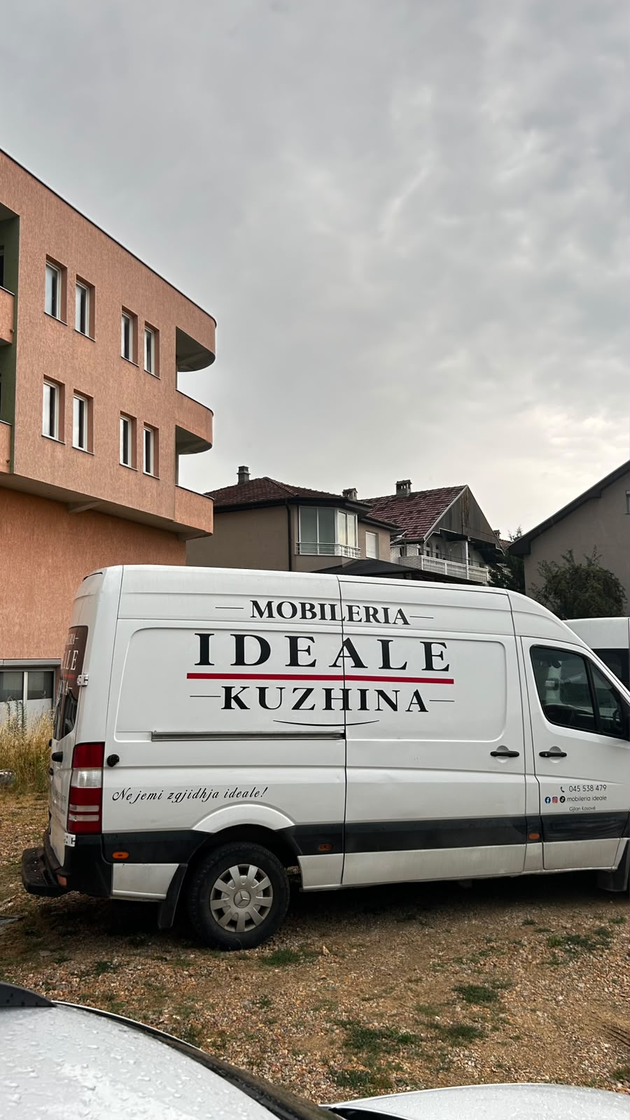 Veshje e plotë e kamionit